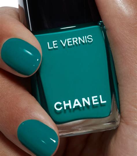 chanel harmonie nail polish|Chanel le vernis nails.